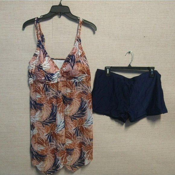 Swimsuit with sheer leaves top and navy shorts size 2X (adjustable) - Picture 1 of 8